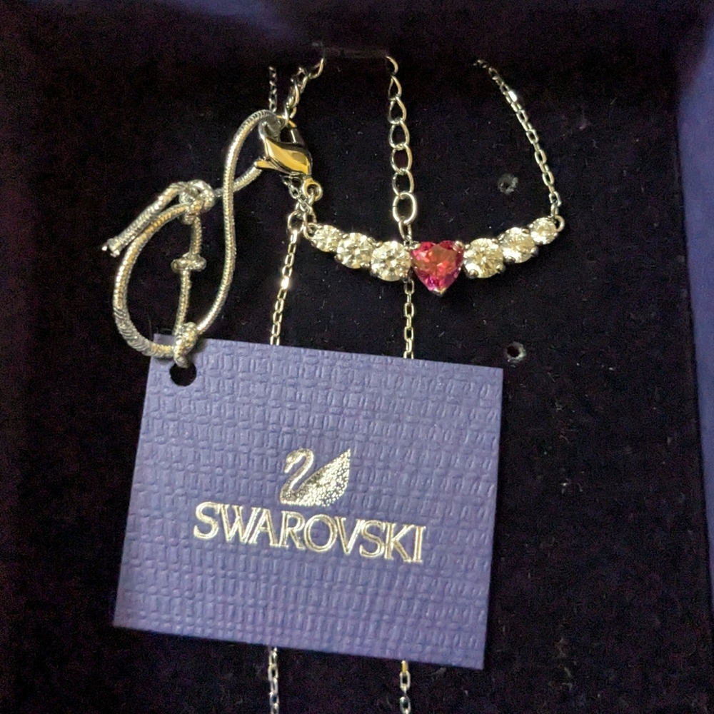 SWAROVSKI Love Necklace Red Heart Valentine's Day